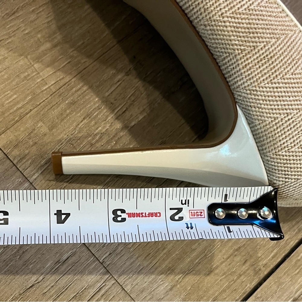 NIB Nine West Catchmeo Tan and White Peep Toe stiletto heels 7.5 - Picture 14 of 16